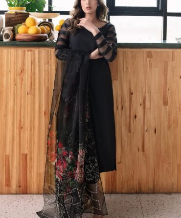 Vanya 3 Piece Printed Organza Suit (VD-09)