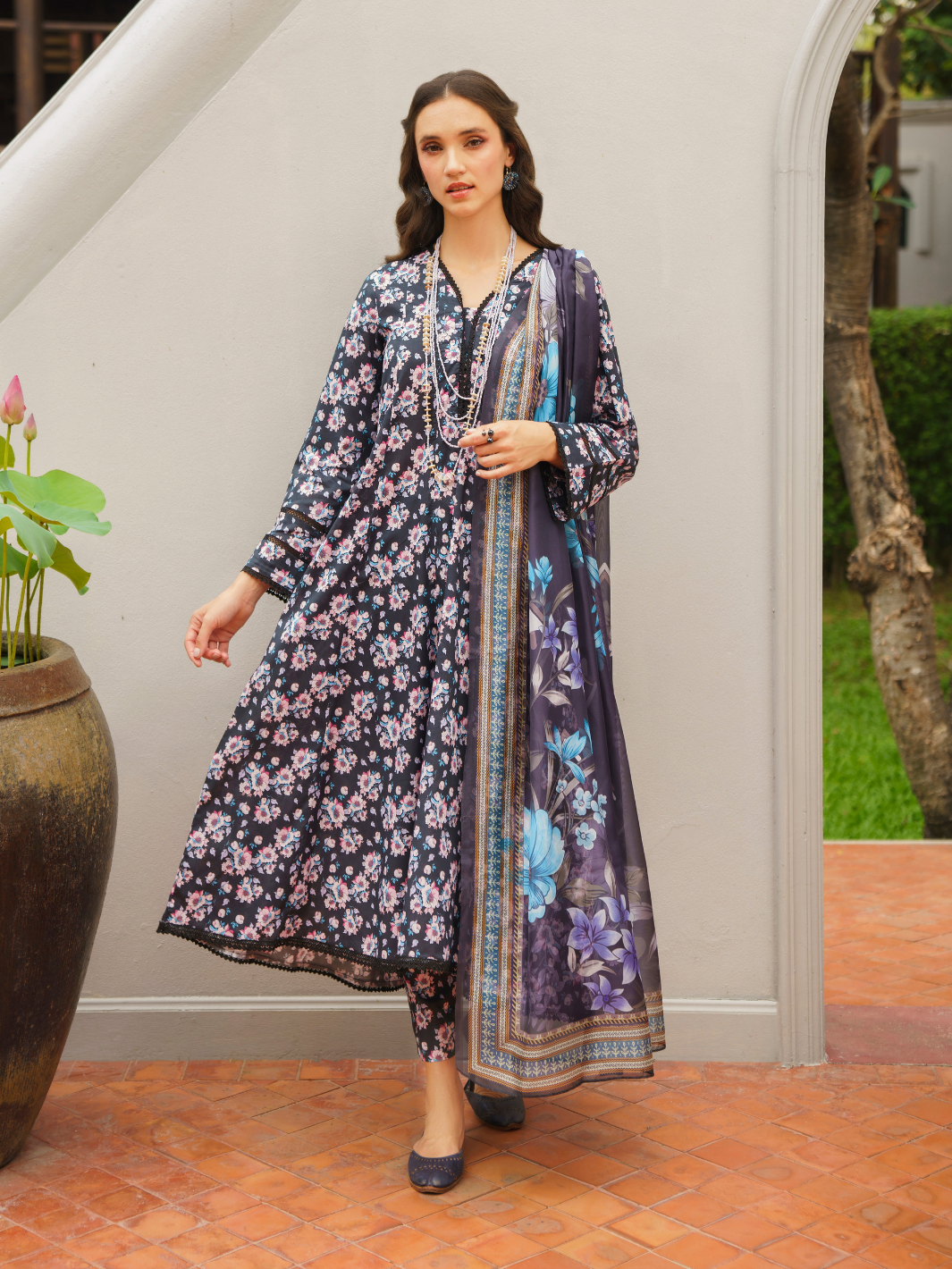 GARNET 3 PIECE COTTON LAWN SUIT (NEESHAL)