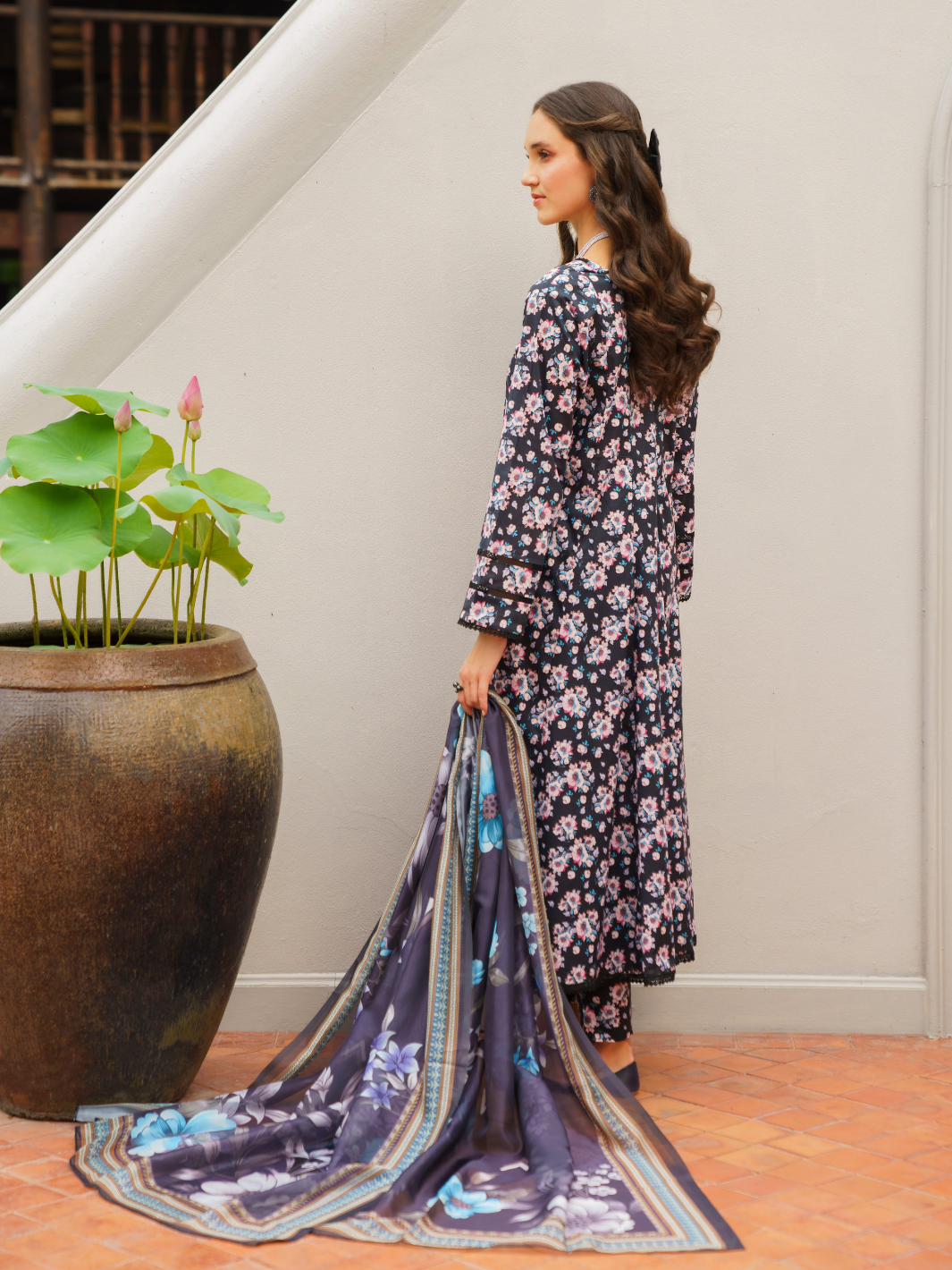 GARNET 3 PIECE COTTON LAWN SUIT (NEESHAL)