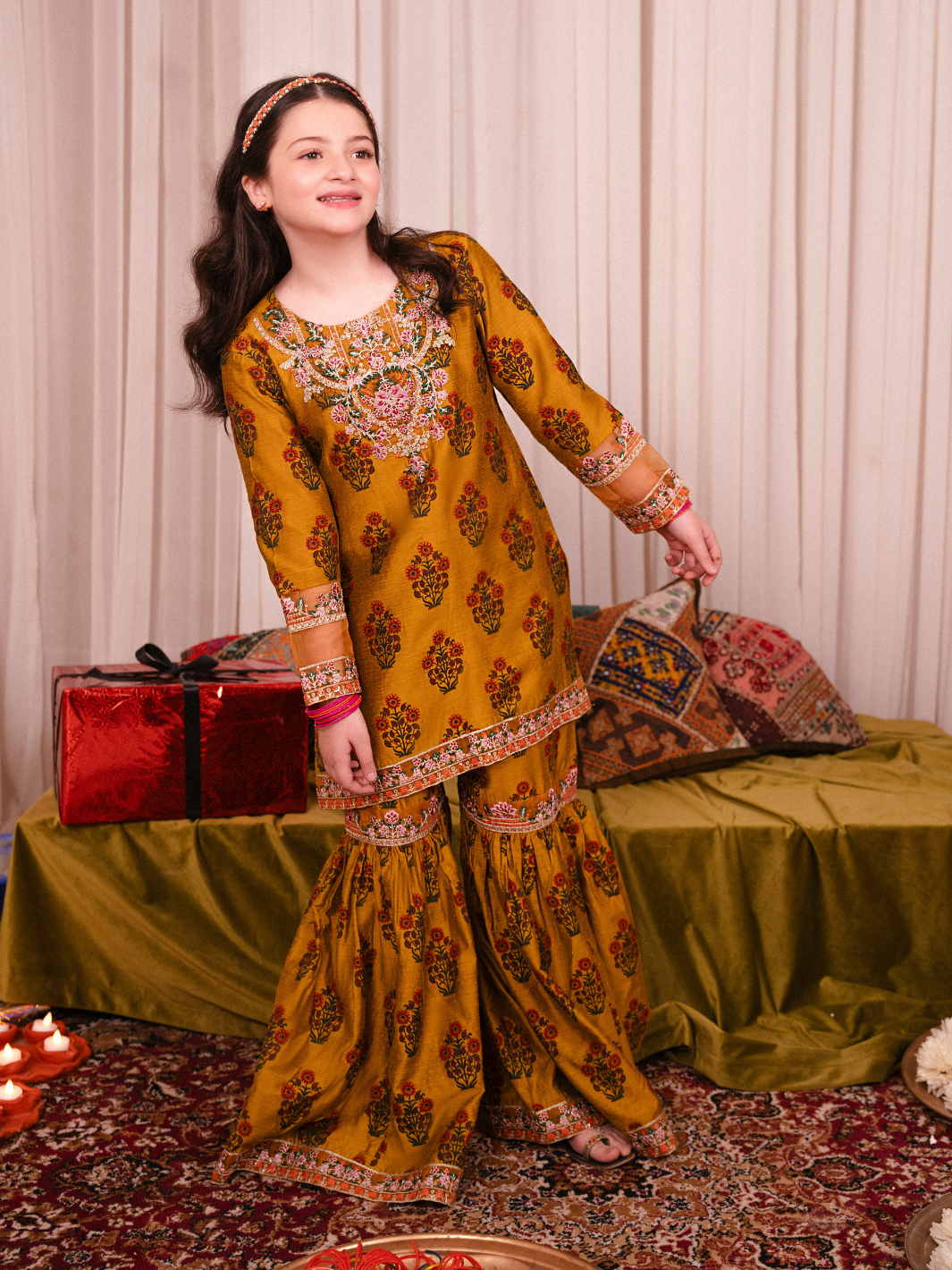 GARNET 2 PIECE COTTON SILK SUIT (SUNEHRI)