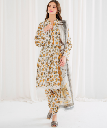 GARNET ZURI 3 PIECE PRINTED KHADDAR SUIT